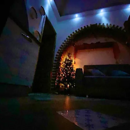 Chalet Grotta Monte Etna *