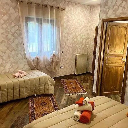 Chalet Grotta Monte Etna *