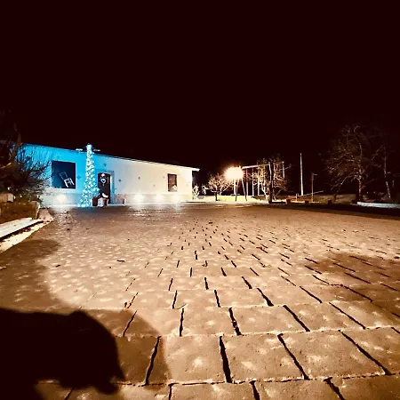 Chalet Grotta Monte Etna