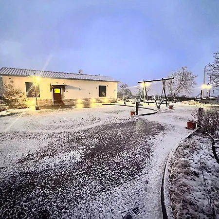 Chalet Grotta Monte Etna Maletto